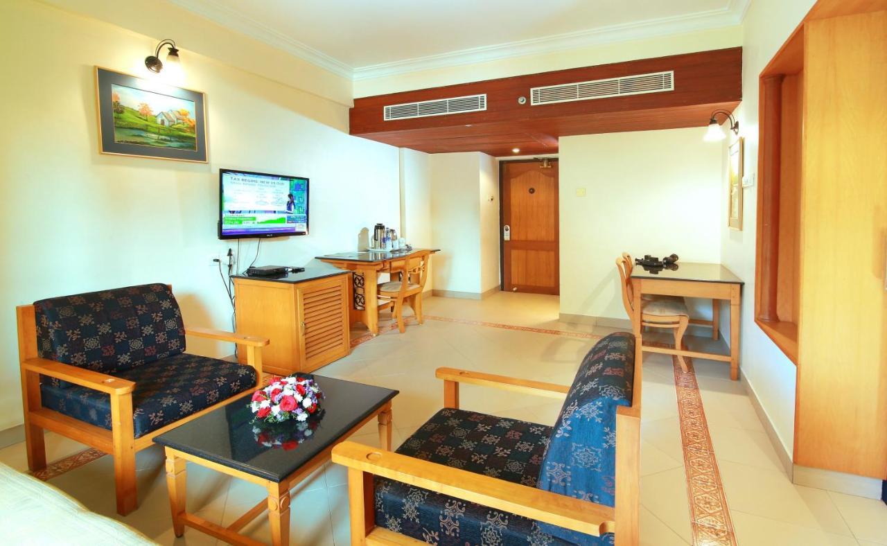 Royal Omars Hotel Kannur Eksteriør billede